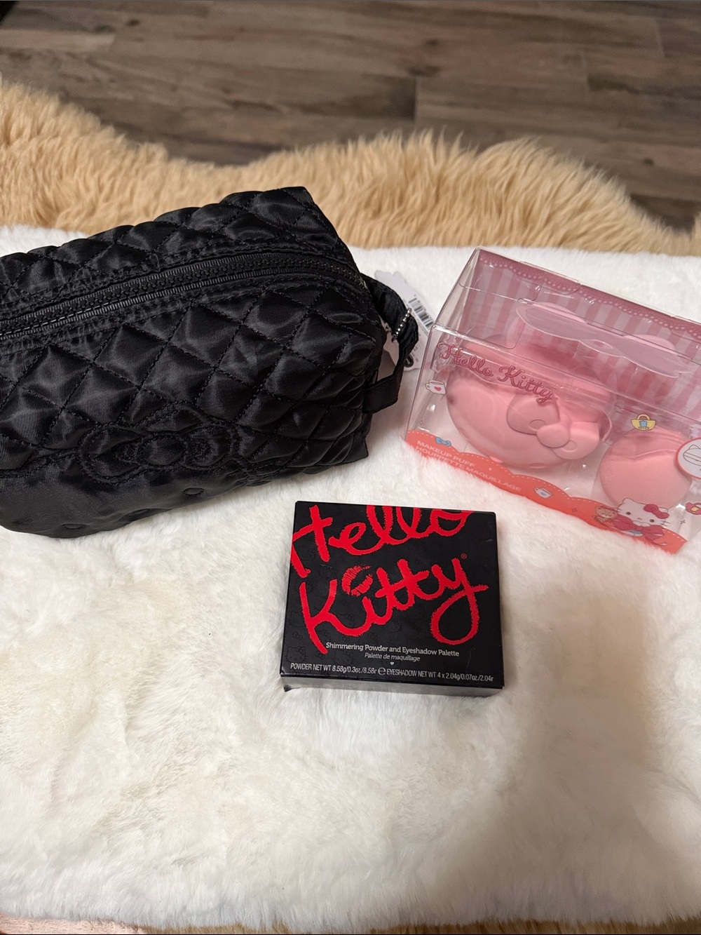 Hello Kitty Lot, Shimmering Powder & Eyeshadow Palette, Makeup Bags, Makeup Puff